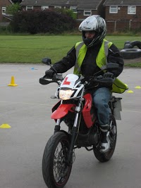 Oldham Motorcycle School 622738 Image 0